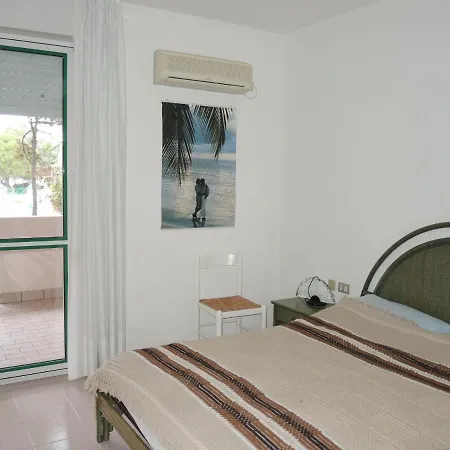 Διαμέρισμα Villaggio Ginepri Μπιμπιόνε